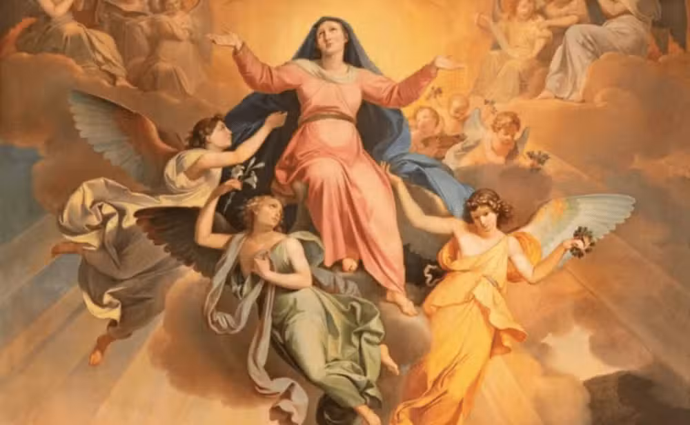 La Solemnidad de la Asunción de la Virgen María se celebra el 15 de Agosto. María fue asunta en cuerpo y alma al Cielo. Descarga la aplicación de Horarios de Misa para encontrar horarios de misa cercanas a ti, donde sea que te encuentres!