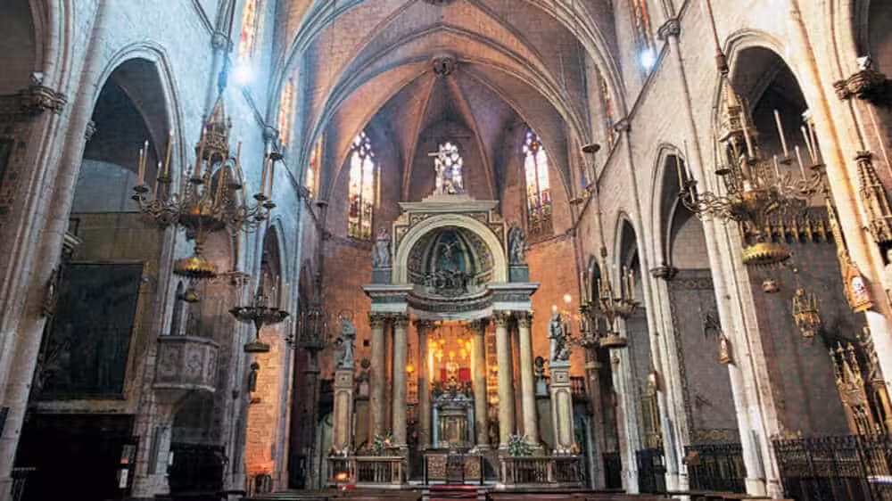 Basílica dos Santos Justo e Pastor - Igrejas de Barcelona Fotos - Horários de Missa