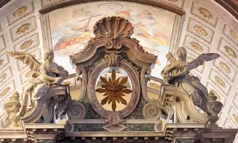 Qué es el Pentecostés - Horarios de Misa