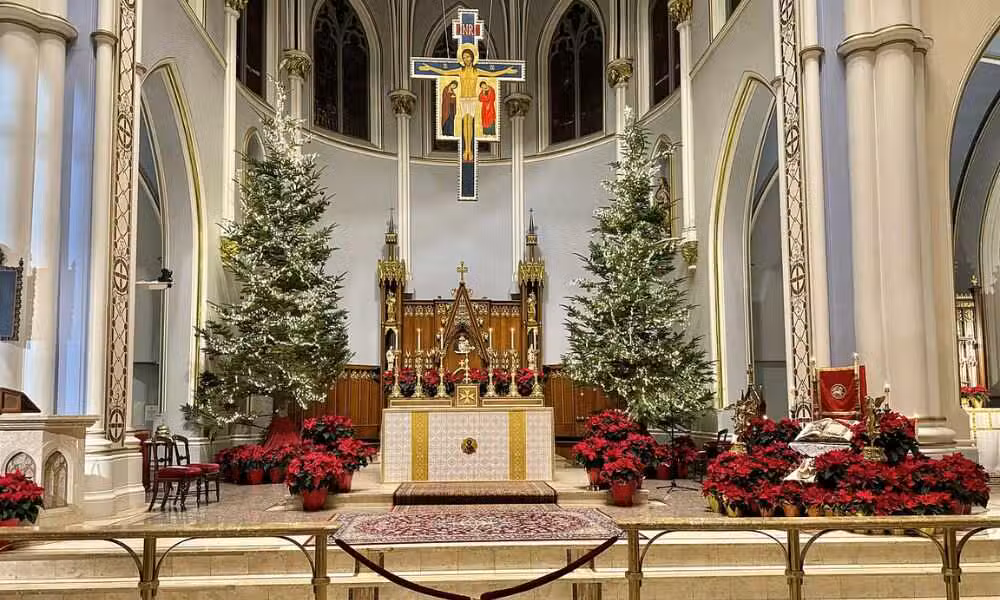 Igrejas Católicas em Vancouver - Catedral do Santo Rosário - Horários de Missa